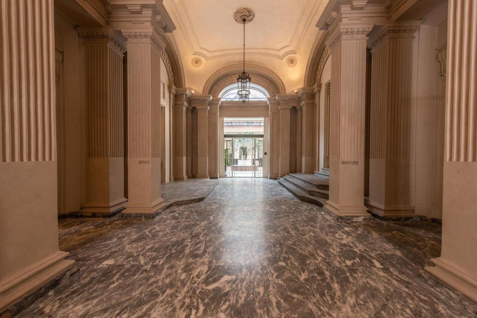 Appartamento Elegante Bilocale-Centro Torino-Free Wifi Esterno foto